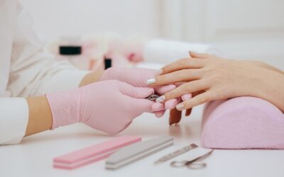 Per una manicure a Legnano impeccabile c’è La Porta del Benessere